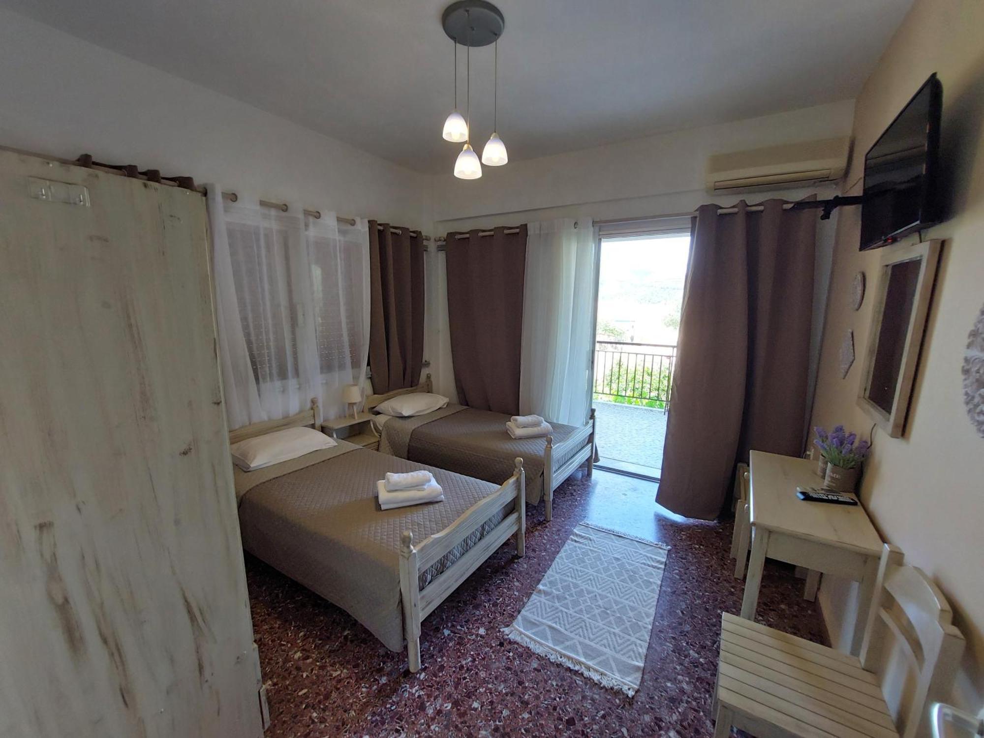 Lourantos Studios & Apartments Вати Экстерьер фото